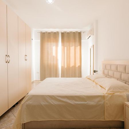 Rs Place 1-Bedroom Apartment Tiran Dış mekan fotoğraf