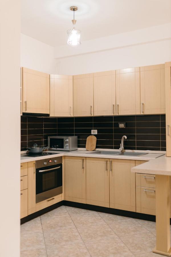 Rs Place 1-Bedroom Apartment Tiran Dış mekan fotoğraf