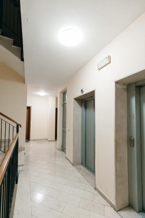 Rs Place 1-Bedroom Apartment Tiran Dış mekan fotoğraf